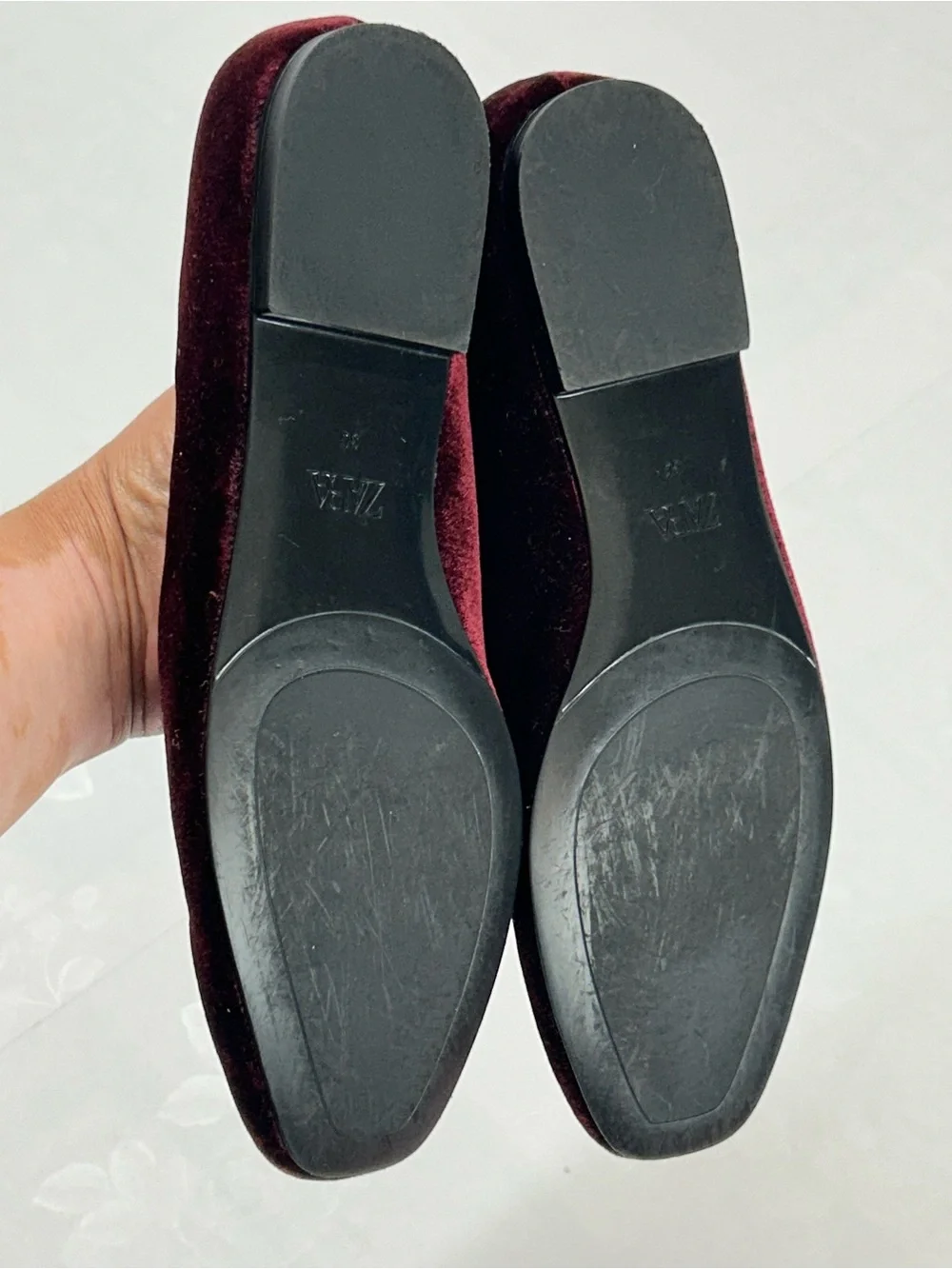 ZARA Women's Burgundy Velvet Slip-On Flats